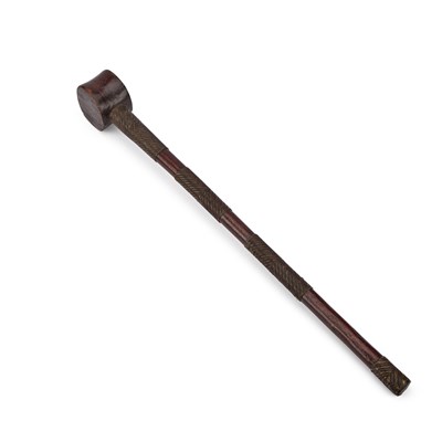 Lot 43 - TRIBAL: A KNOBKERRIE