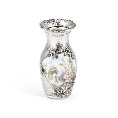 Lot 271 - A TIFFANY & CO SILVER AND ENAMEL VASE