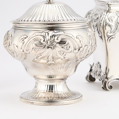 Lot 536 - AN EARLY GEORGE III SILVER TEA CADDY SET