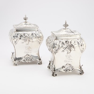 Lot 536 - AN EARLY GEORGE III SILVER TEA CADDY SET