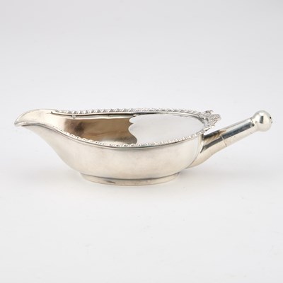 Lot 266 - A 19TH CENTURY INDIAN COLONIAL SILVER PAP BOAT