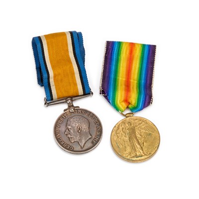 Lot 2 - A FIRST WORLD WAR MEDAL PAIR