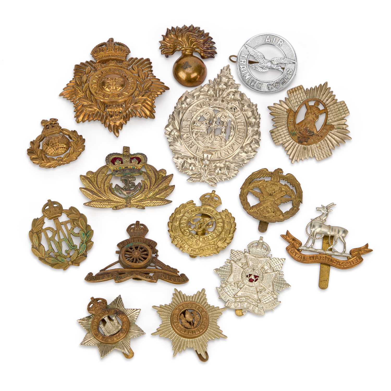 Lot 23 - A GROUP OF MILITARY CAP BADGES