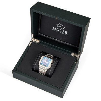 Lot 615 - A GENTS STEEL JAGUAR CHRONOGRAPH BRACELET WATCH