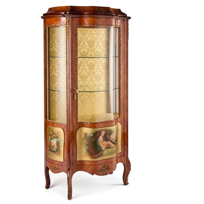 Lot 1004 - A VERNIS MARTIN STYLE VITRINE