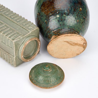 Lot 486 - A CHINESE CELADON-GLAZED CONG VASE
