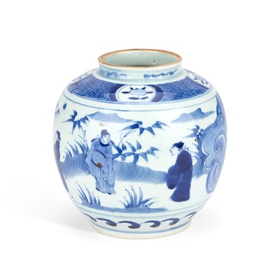 Lot 166 - A CHINESE BLUE AND WHITE PORCELAIN JAR