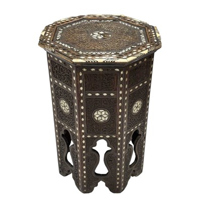 Lot 1005 - A SYRIAN INLAID HARDWOOD OCTAGONAL OCCASIONAL TABLE