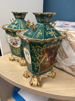 Lot 66 - A PAIR OF PARIS PORCELAIN POTPOURRI VASES AND COVERS