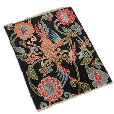 Lot 923 - A TIBETAN CHINESE RUG