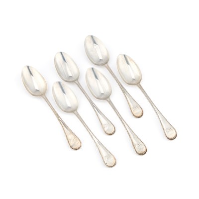 Lot 126 - A SET OF SIX VICTORIAN SCOTTISH SILVER TEASPOONS