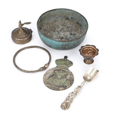 Lot 164 - A GROUP OF CONTINENTAL AND EASTERN METALWARE