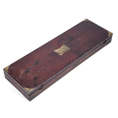 Lot 4 - A VICTORIAN MAHOGANY AND BRASS-MOUNTED GUN CASE