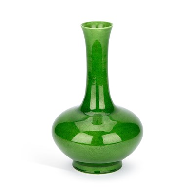 Lot 595 - A CHINESE APPLE GREEN-GLAZED BOTTLE VASE
