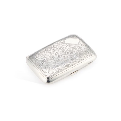 Lot 326 - A GEORGE V SILVER CIGARETTE CASE