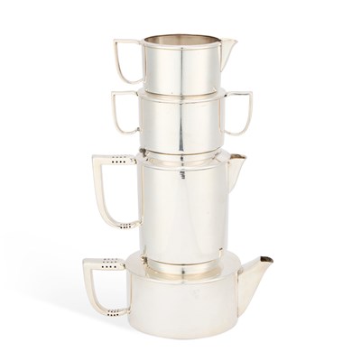 Lot 204 - AN ART DECO SILVER-PLATED FOUR-PIECE 'EASI-NEST' STACKING TEA SERVICE