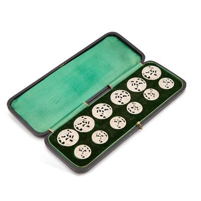 Lot 73 - A SET OF TWELVE EDWARDIAN SILVER BUTTONS