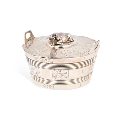 Lot 483 - A VICTORIAN SILVER BUTTER DISH