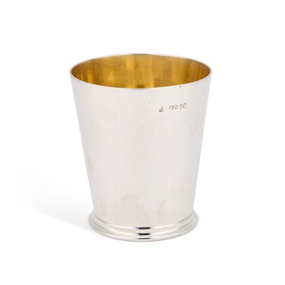 Lot 452 - A VICTORIAN SILVER BEAKER