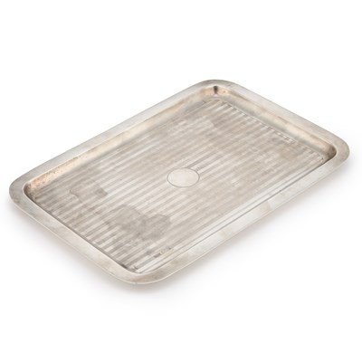 Lot 331 - A GEORGE V SILVER TRAY