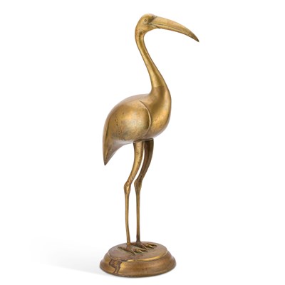 Lot 165 - A LARGE BRASS MODEL OF A STANDING CRANE OR HERON