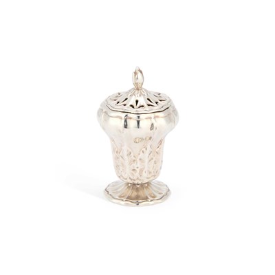 Lot 448 - A GEORGE IV SILVER POUNCE POT