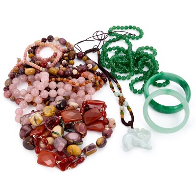 Lot 759 - A COLLECTION OF HARDSTONE JEWELLERY
