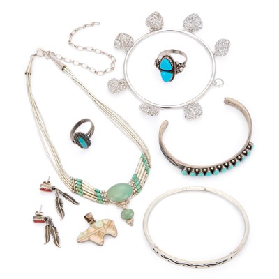 Lot 728 - A GROUP OF NATIVE AMERICAN JEWELLERY
