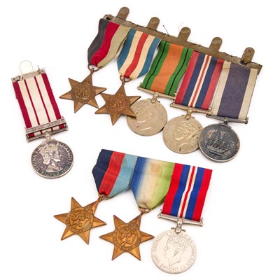 Lot 17 - TWO SECOND WORLD WAR TO ELIZABETH II NAVY MEDAL GROUPS