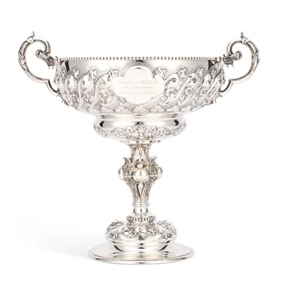 Lot 384 - A LARGE EDWARDIAN SILVER TWO-HANDLED TROPHY CUP