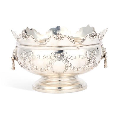 Lot 378 - AN EDWARDIAN SILVER MONTEITH-STYLE PUNCH BOWL