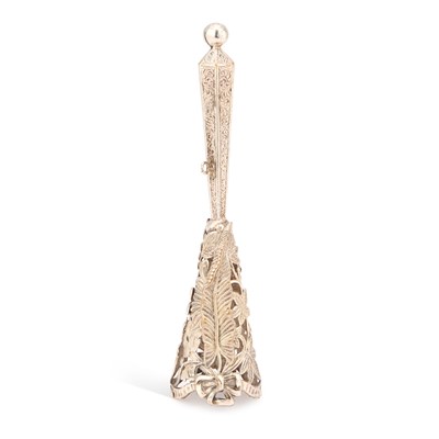 Lot 774 - A SILVERED METAL POSY HOLDER