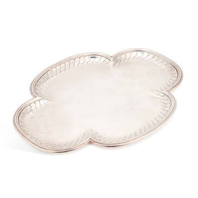 Lot 271 - A FRENCH SILVER TRAY