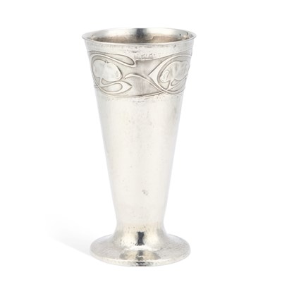 Lot 196 - ARCHIBALD KNOX (1864-1933) FOR LIBERTY & CO, A LARGE TUDRIC PEWTER VASE
