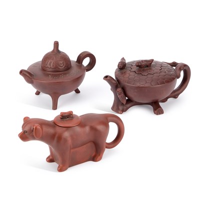 Lot 582 - A GROUP OF CHINESE YIXING STONEWARE TEAPOTS