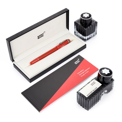 Lot 967 - A MONTBLANC HERITAGE COLLECTION ROUGE ET NOIR SPECIAL EDITION FOUNTAIN PEN