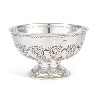 Lot 261 - AN EDWARDIAN SILVER ROSE BOWL