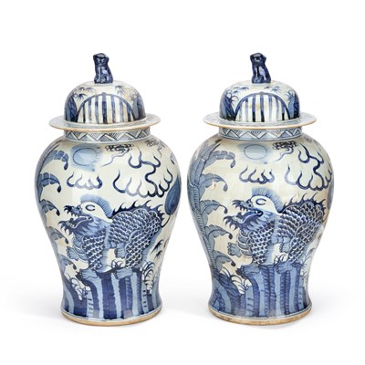 Lot 600 - A LARGE PAIR OF CHINESE BLUE AND WHITE PORCELAIN BALUSTER JARS AND COVERS
