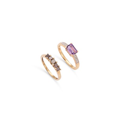 Lot 797 - A 9 CARAT GOLD ENHANCED RED DIAMOND FIVE STONE RING AND ANOTHER