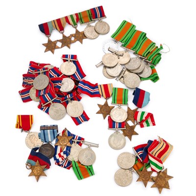 Lot 8 - A COLLECTION OF SECOND WORLD WAR MEDALS