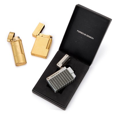 Lot 958 - A ST DUPONT GOLD PLATED LIGNE 2 LIGHTER