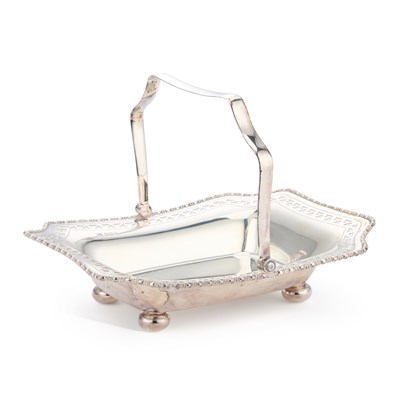 Lot 331 - A GEORGE V SILVER SWING-HANDLE BASKET