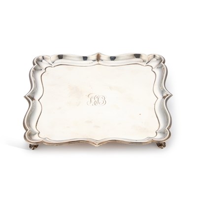 Lot 319 - A GEORGIAN STYLE SILVER SALVER