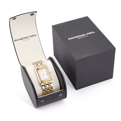 Lot 698 - A GENTS BICOLOUR RAYMOND WEIL TANGO BRACELET WATCH