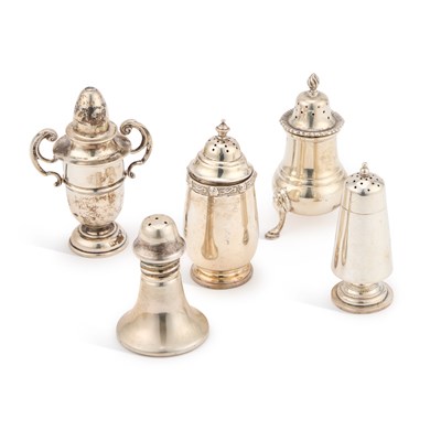 Lot 289 - A GROUP OF SILVER PEPPERETTES