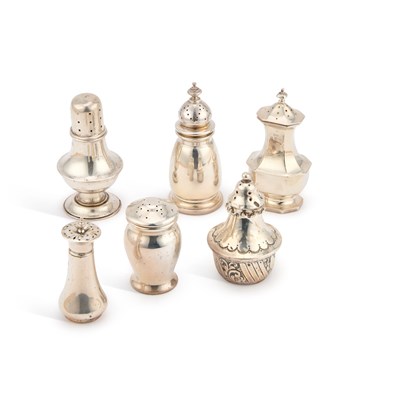 Lot 280 - A GROUP OF SILVER PEPPERETTES