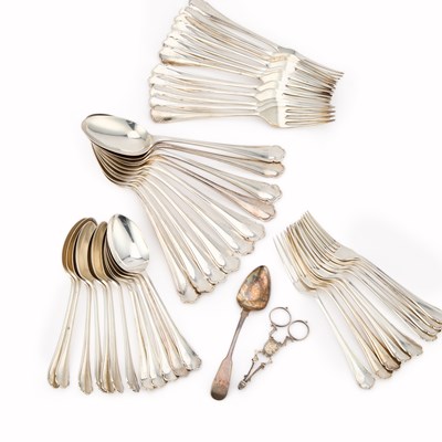 Lot 323 - A PART-CANTEEN OF GEORGE V SILVER FLATWARE
