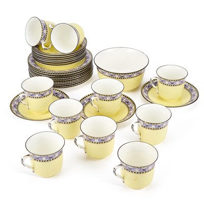 Lot 87 - A SHELLEY 'BUTTERFLY BORDER' TEA SERVICE