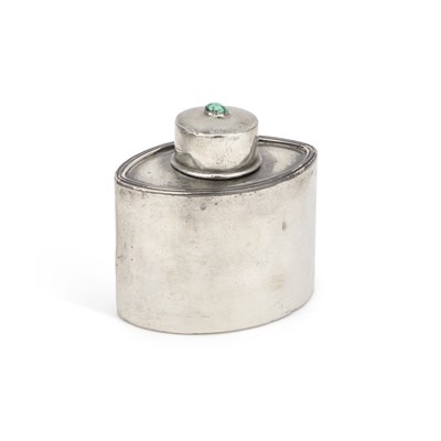 Lot 143 - LIBERTY & CO, A TUDRIC PEWTER CADDY