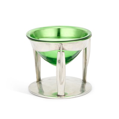 Lot 130 - ARCHIBALD KNOX (1864-1933) FOR LIBERTY & CO, A TUDRIC PEWTER COUPE